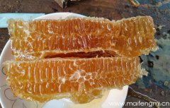 蜂巢蜜和普通蜂蜜的区别