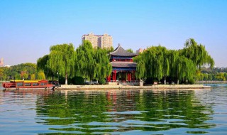 大明湖在哪个城市 大明湖的简介