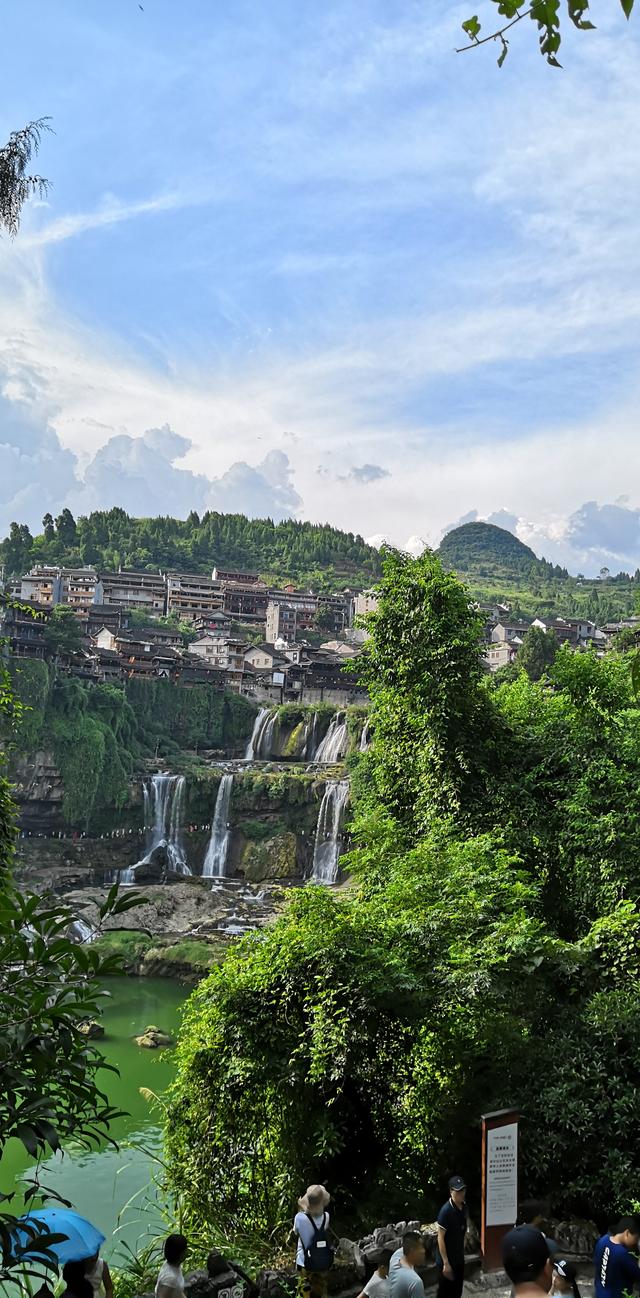 自驾游芙蓉镇旅游攻略图（美不胜收--第一站芙蓉镇）