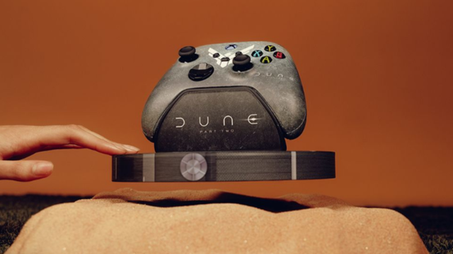 Microsoft创建了“世界第一个浮动Xbox控制器”